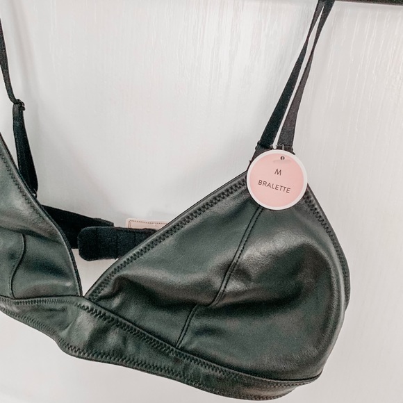 Forever 21 NWT Faux Leather Triangle Bralette - Picture 7 of 7